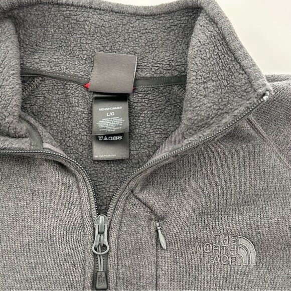 The North Face dark gray quarter zip fleece size large - Picture 4 of 5